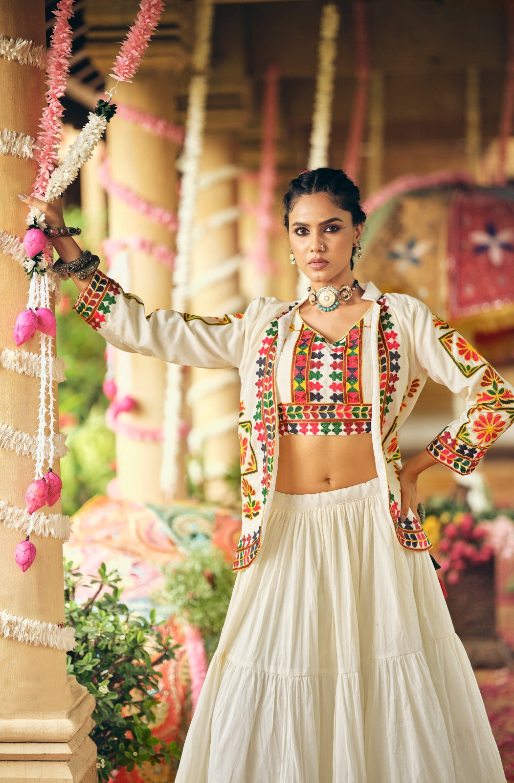 EXCLUSIVE REAL MODELING LEHENGA, BLOUSE & KOTI SET