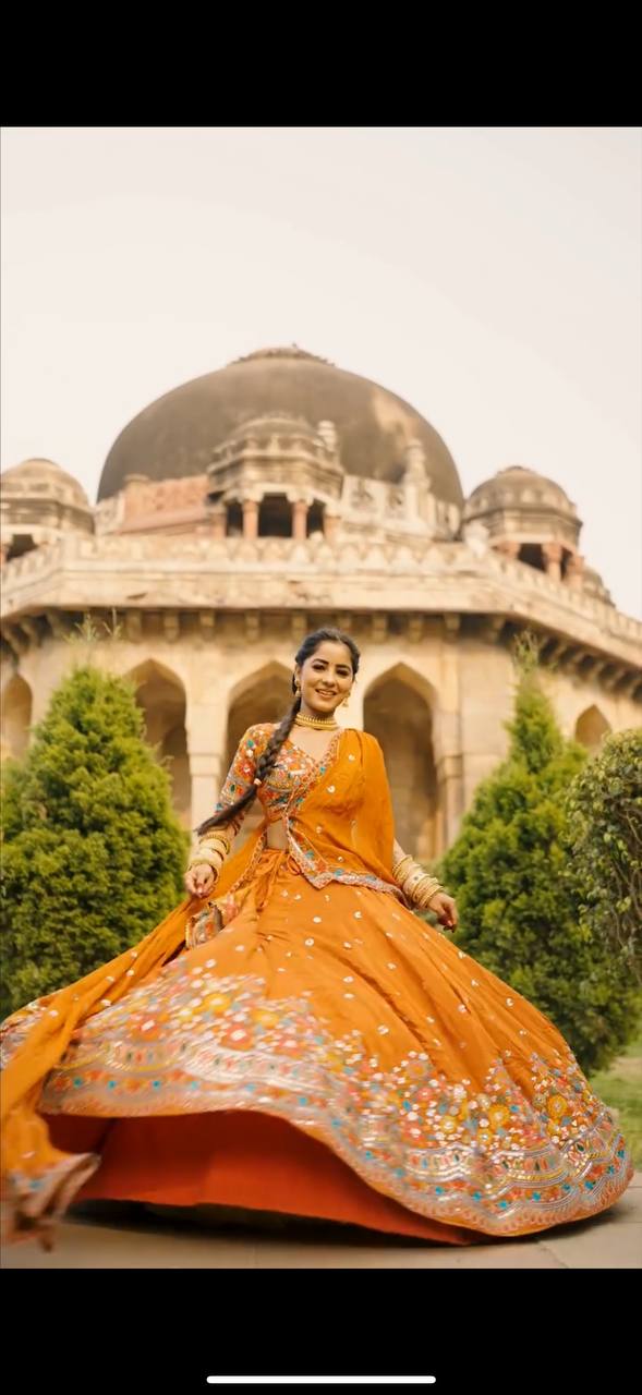 Lehenga Set With Choli