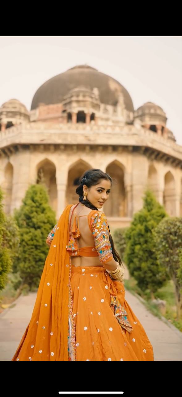 Lehenga Set With Choli