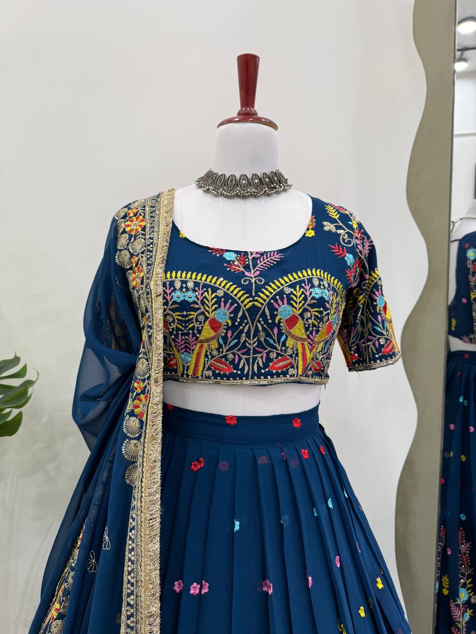 Lehengha Set With Choli
