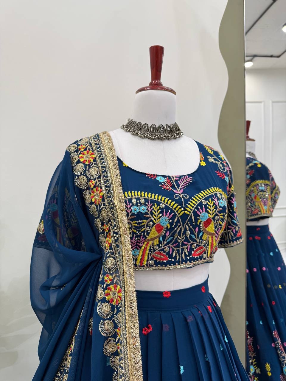 Lehengha Set With Choli