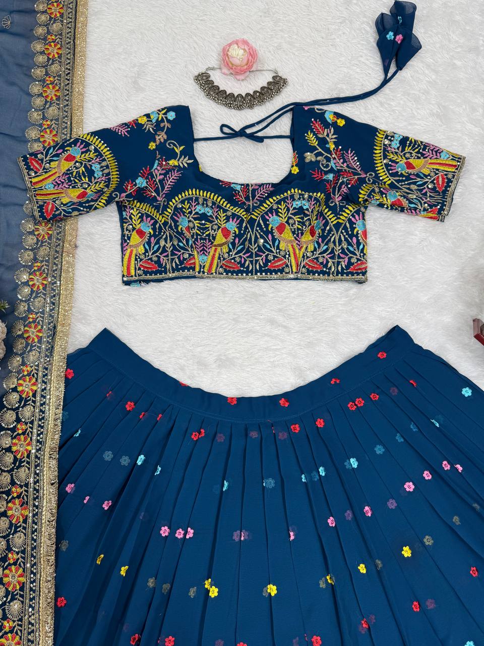 Lehengha Set With Choli