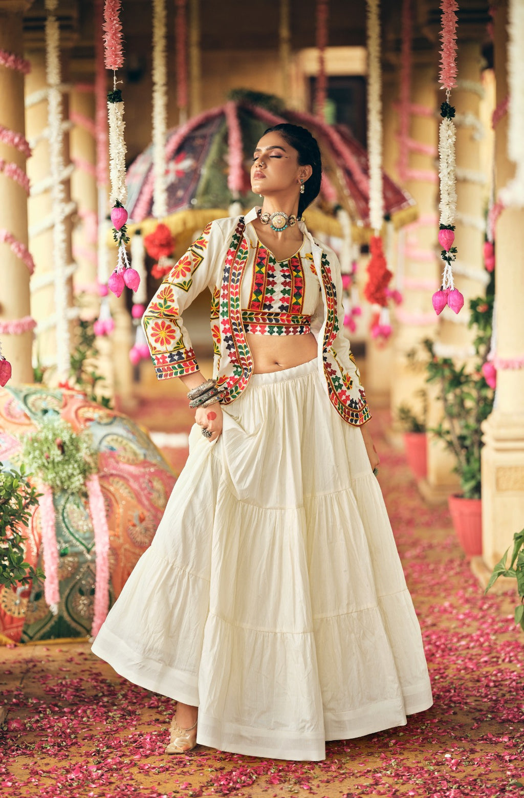 EXCLUSIVE REAL MODELING LEHENGA, BLOUSE & KOTI SET