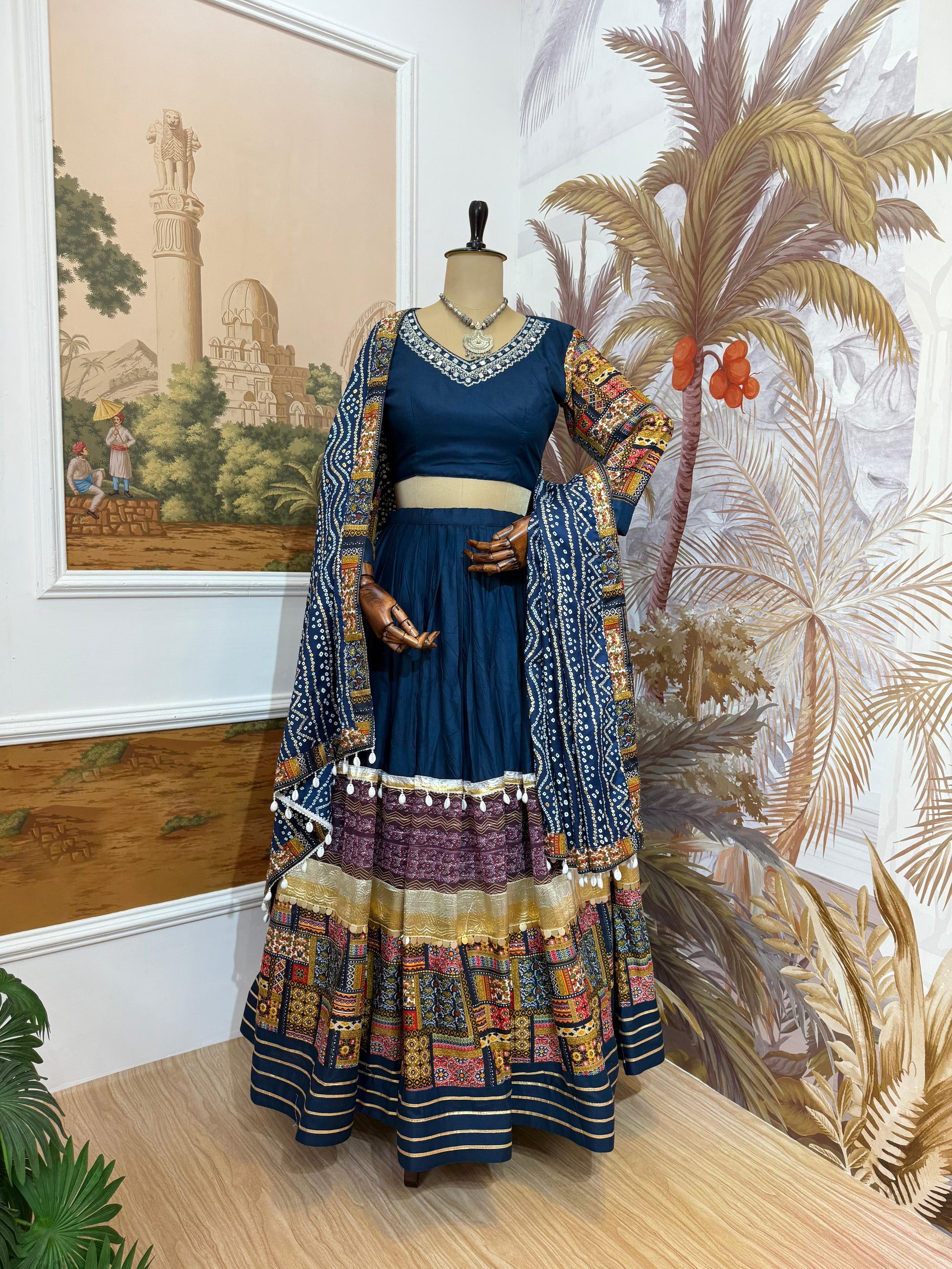 👗 HERE, OUR EXCLUSIVE REAL MODELING LEHENGA, BLOUSE & DUPATTA SET 👗