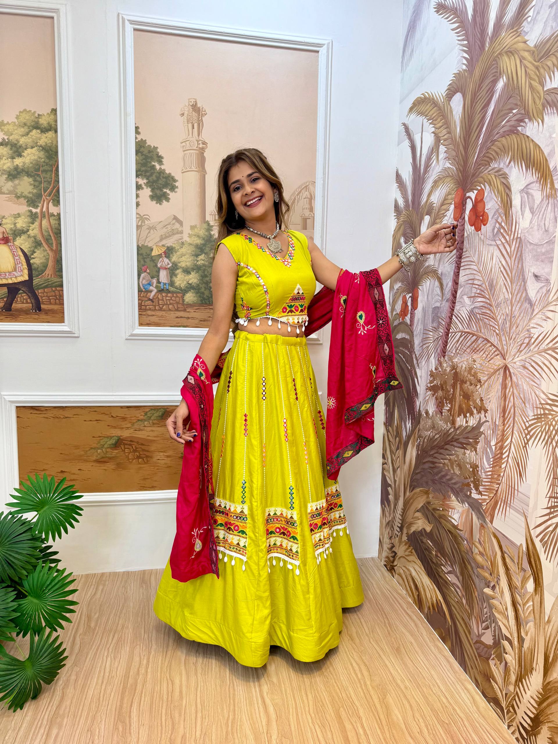 OUR EXCLUSIVE REAL MODELING LEHENGA, BLOUSE & DUPATTA SET | KRUSHI LIFE STYLE