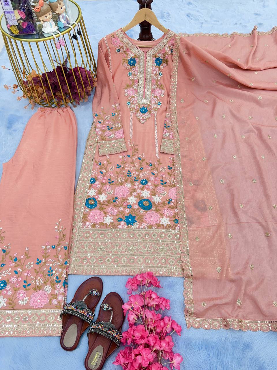 "Launching New 🦋 Đěsigner Party Wear Look Pur Chinon Silk Top Plazzo & Dupatta Set"