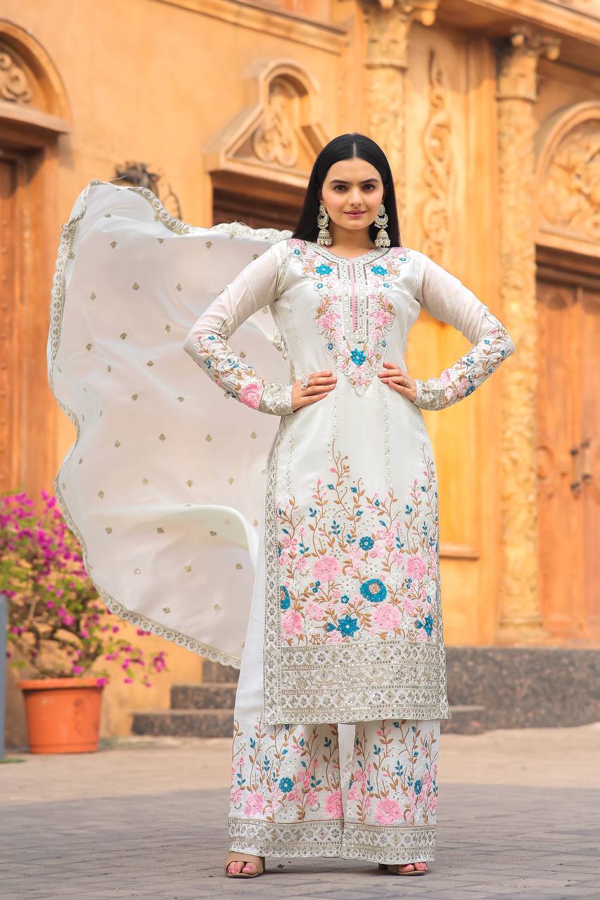 "Launching New 🦋 Đěsigner Party Wear Look Pur Chinon Silk Top Plazzo & Dupatta Set"