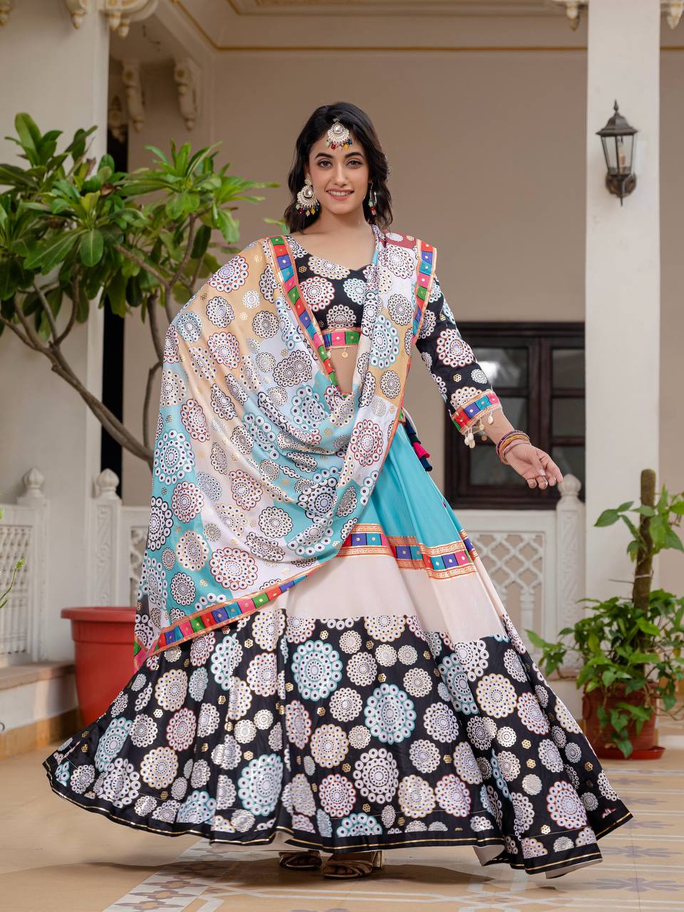 EXCLUSIVE LEHENGA, BLOUSE & DUPATTA SET | KRUSHI LIFE STYLE