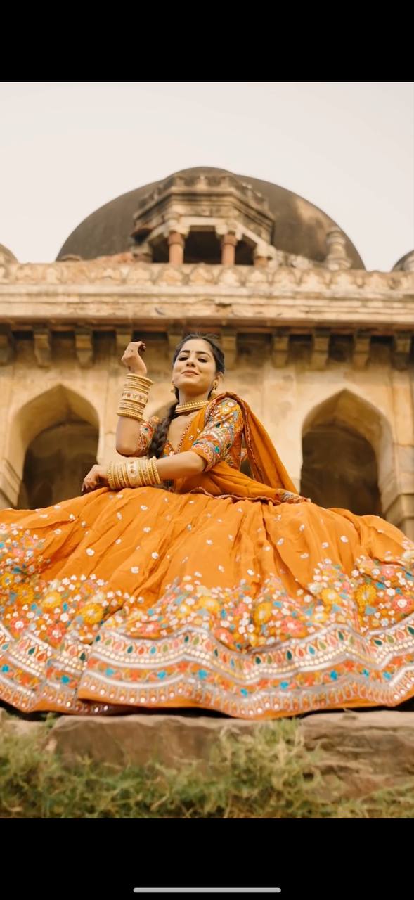 Lehenga Set With Choli