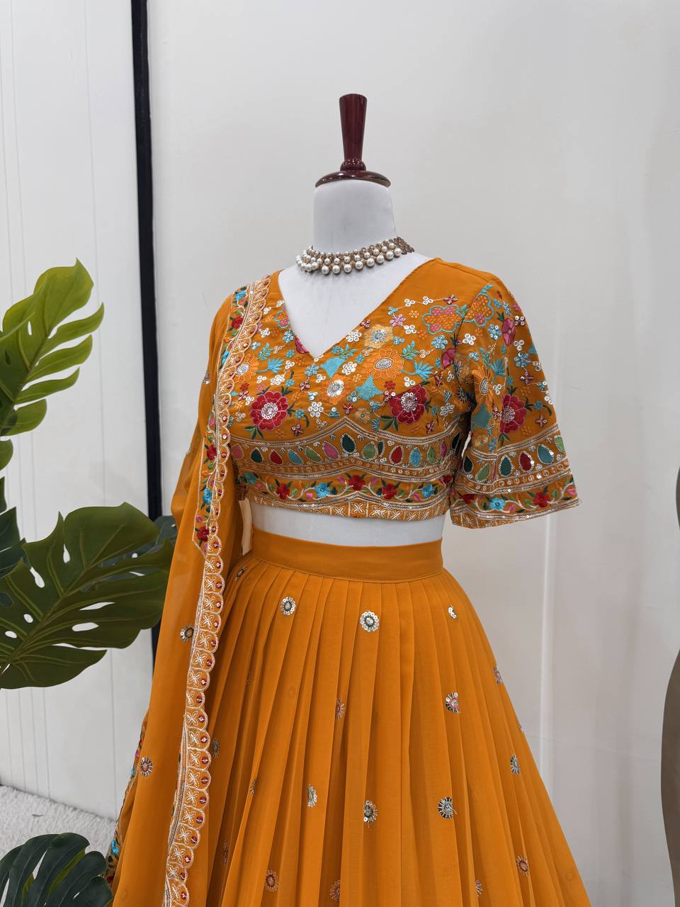 Lehenga Set With Choli