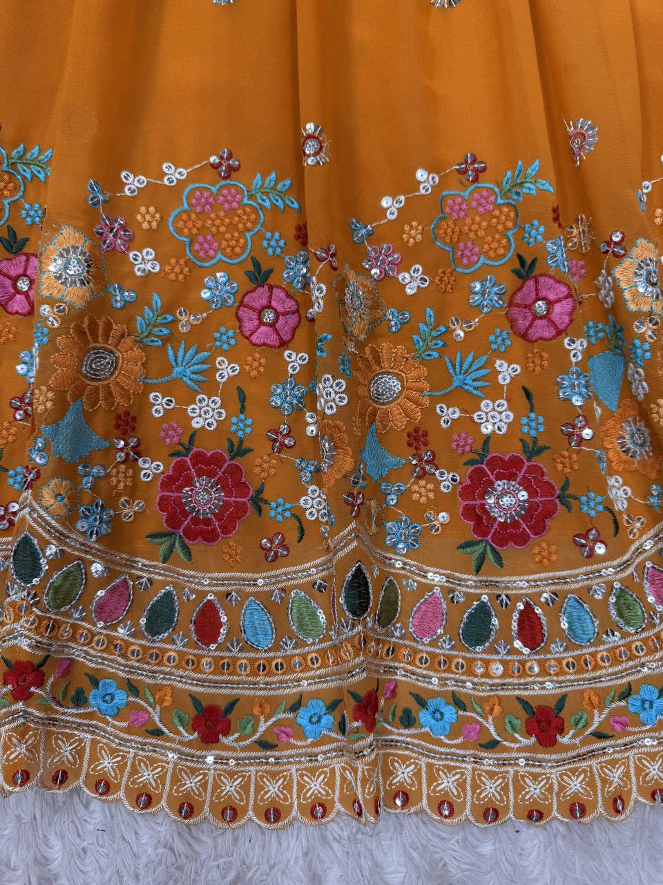 Lehenga Set With Choli