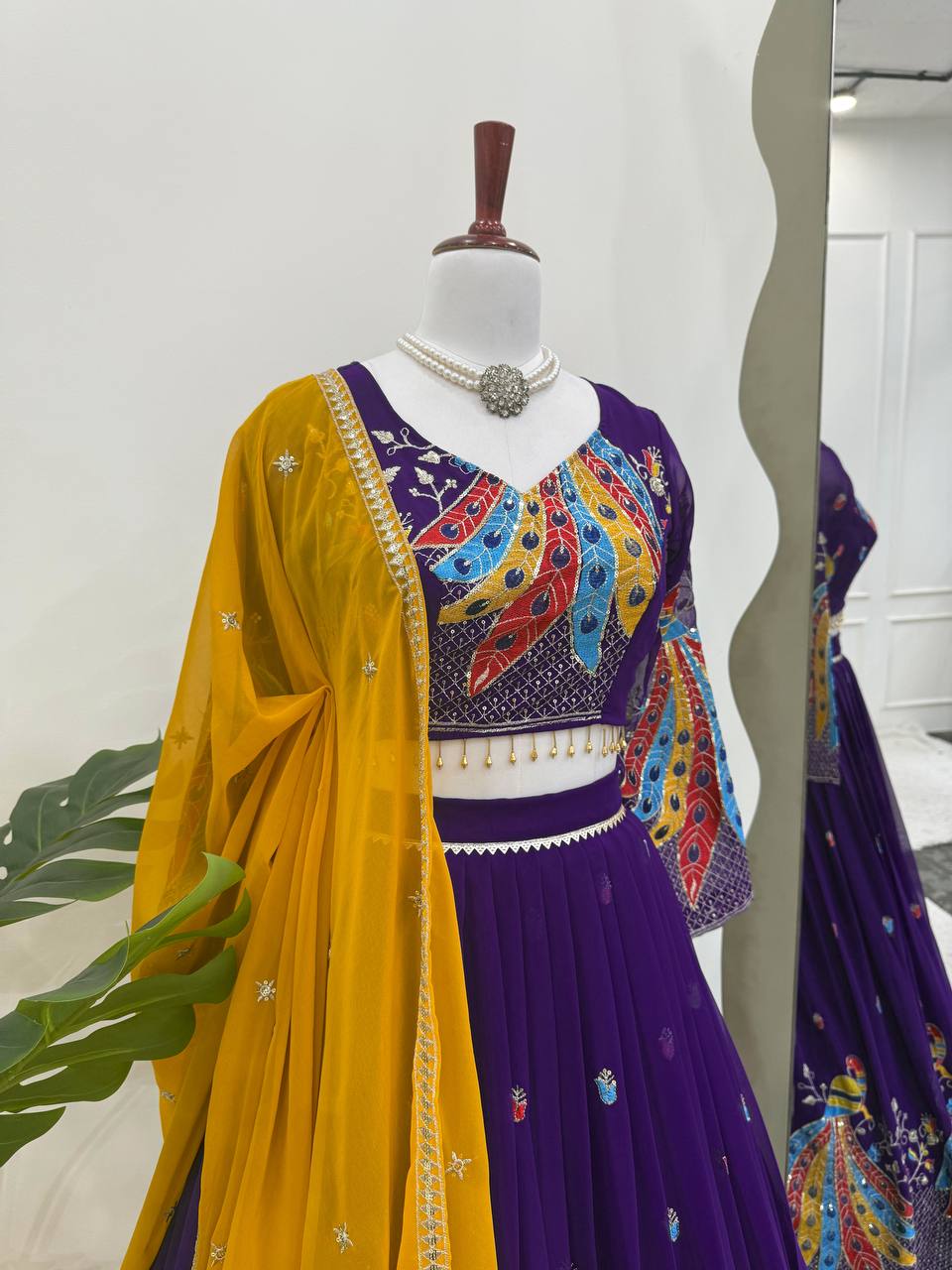 Lehengha Set With Choli