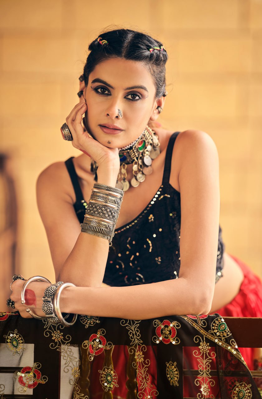 EXCLUSIVE REAL MODELING LEHENGA, BLOUSE & DUPATTA SET